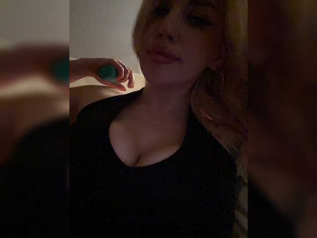 SonaZ live cam on BongaCams