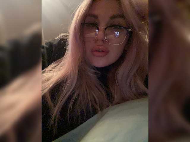 SonaZ live cam on BongaCams