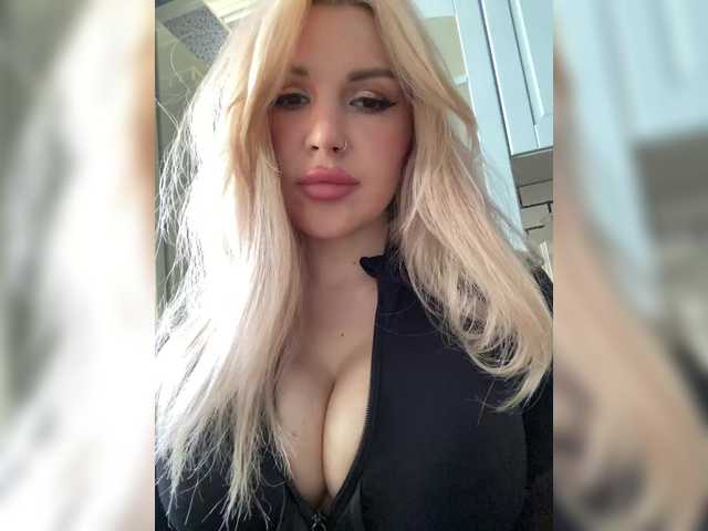 SonaZ live cam on BongaCams