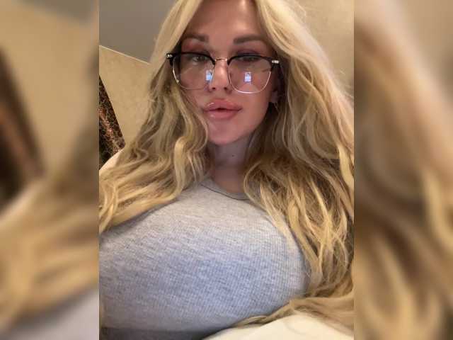 SonaZ live cam on BongaCams