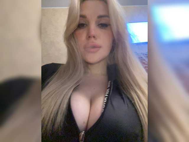 SonaZ live cam on BongaCams