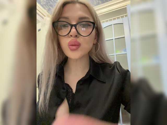 SonaZ live cam on BongaCams
