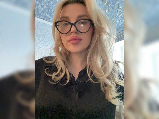 SonaZ live cam on BongaCams