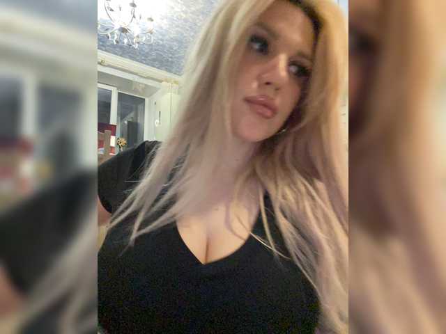 SonaZ live cam on BongaCams