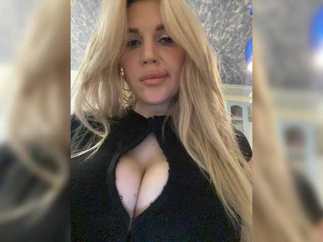 SonaZ live cam on BongaCams