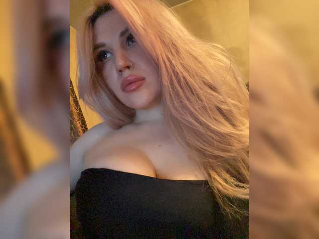 SonaZ live cam on BongaCams