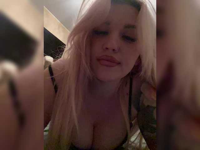 SonaZ live cam on BongaCams
