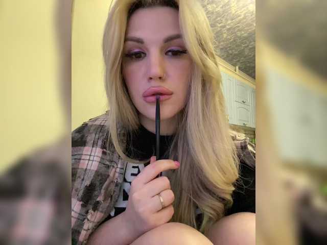 SonaZ live cam on BongaCams