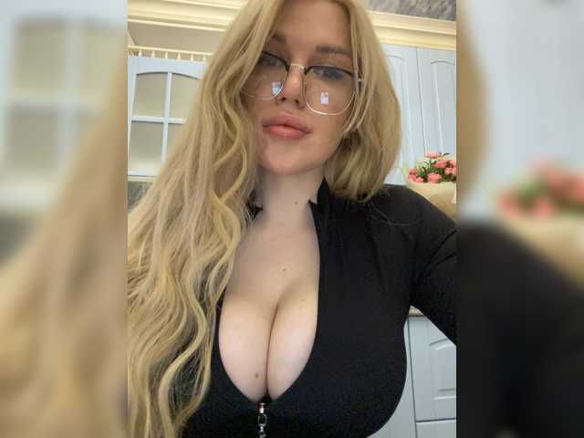 SonaZ live cam on BongaCams
