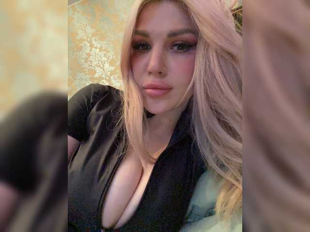 SonaZ live cam on BongaCams