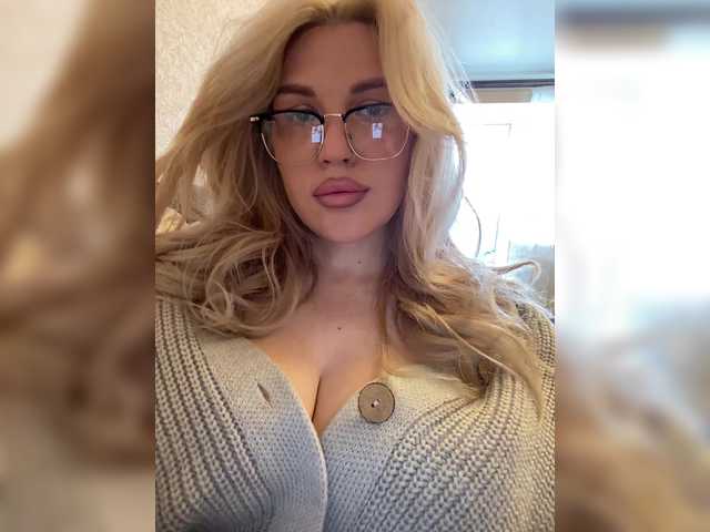 SonaZ live cam on BongaCams