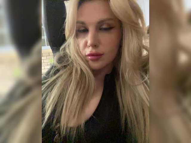 SonaZ live cam on BongaCams