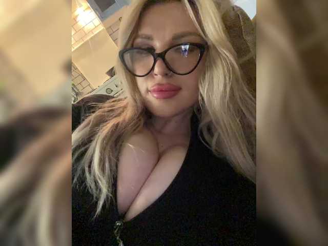 SonaZ live cam on BongaCams