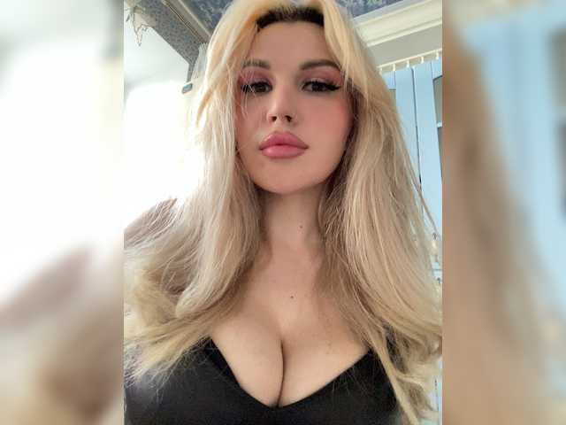 SonaZ live cam on BongaCams