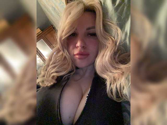 SonaZ live cam on BongaCams
