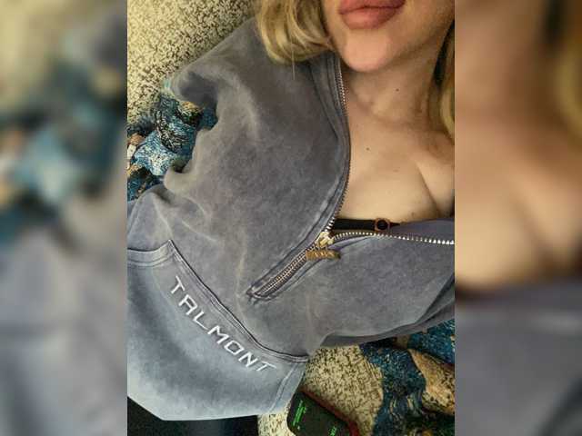 SonaZ live cam on BongaCams