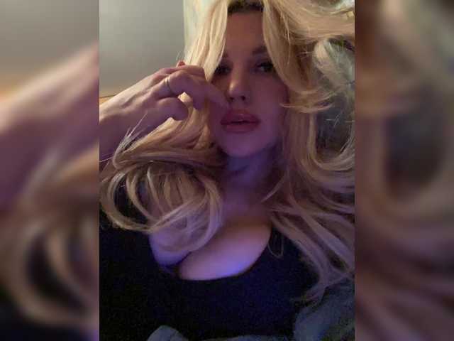 SonaZ live cam on BongaCams