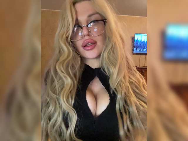 SonaZ live cam on BongaCams