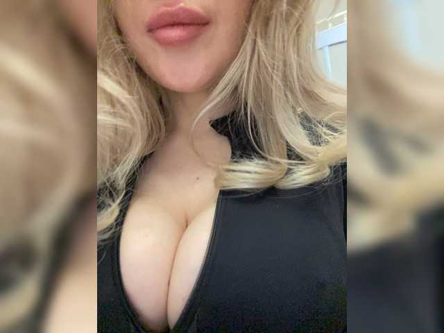 SonaZ live cam on BongaCams