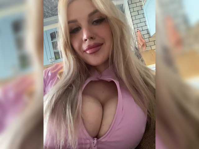 SonaZ live cam on BongaCams