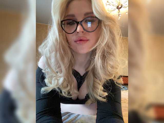 SonaZ live cam on BongaCams