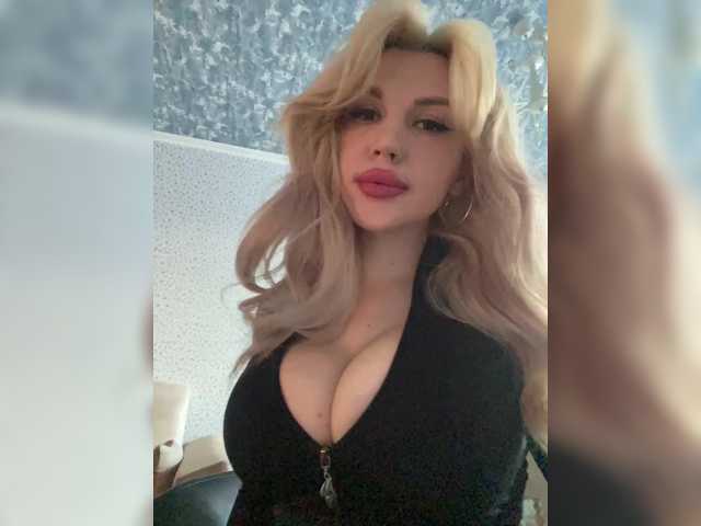 SonaZ live cam on BongaCams