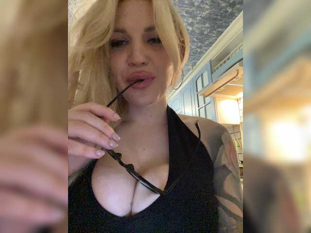 SonaZ live cam on BongaCams