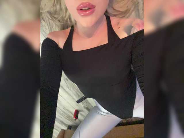 SonaZ live cam on BongaCams