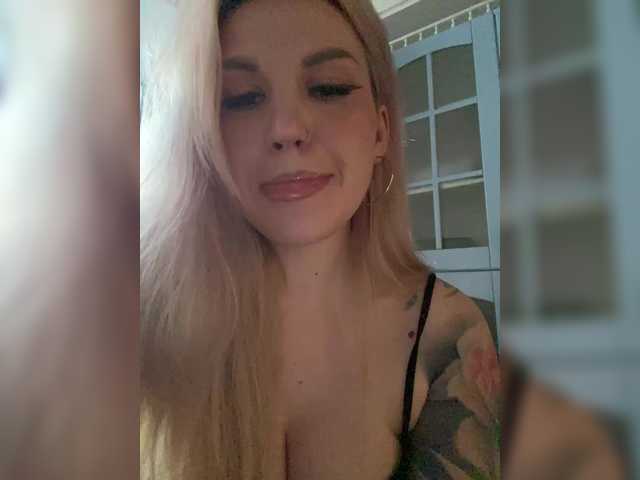 SonaZ live cam on BongaCams
