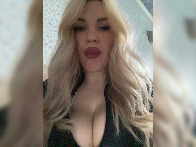 SonaZ live cam on BongaCams