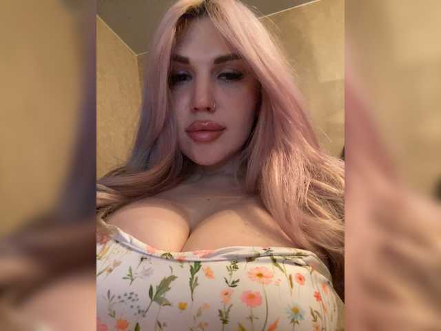 SonaZ live cam on BongaCams
