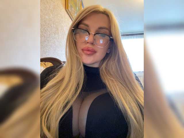 SonaZ live cam on BongaCams