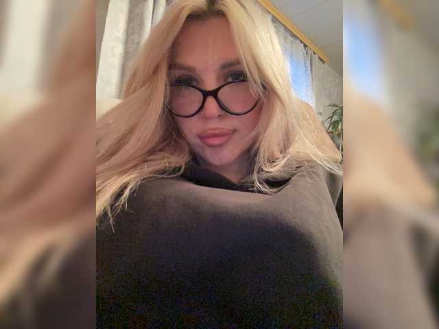 SonaZ live cam on BongaCams