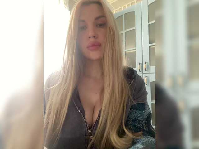 SonaZ live cam on BongaCams