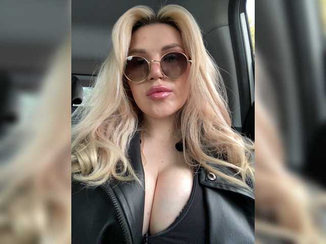 SonaZ live cam on BongaCams