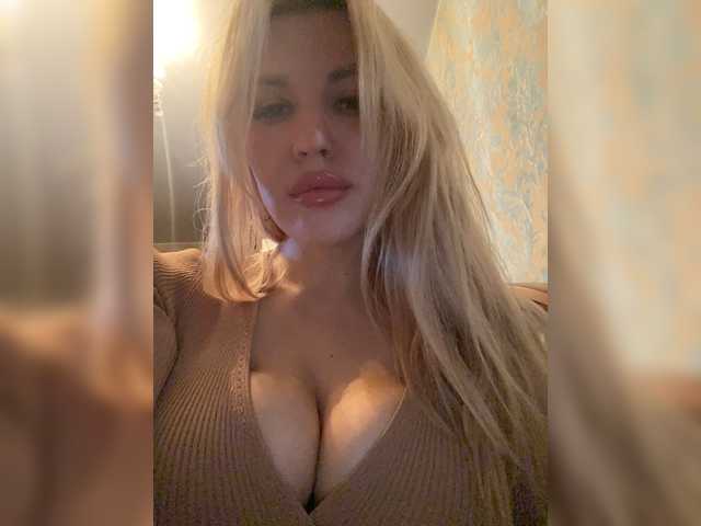 SonaZ live cam on BongaCams