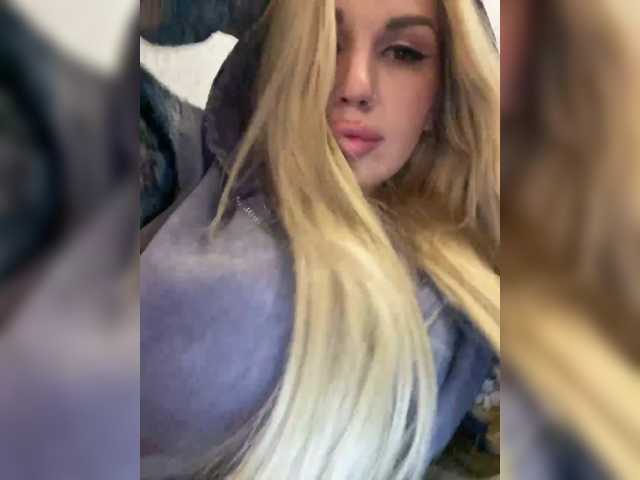 SonaZ live cam on BongaCams