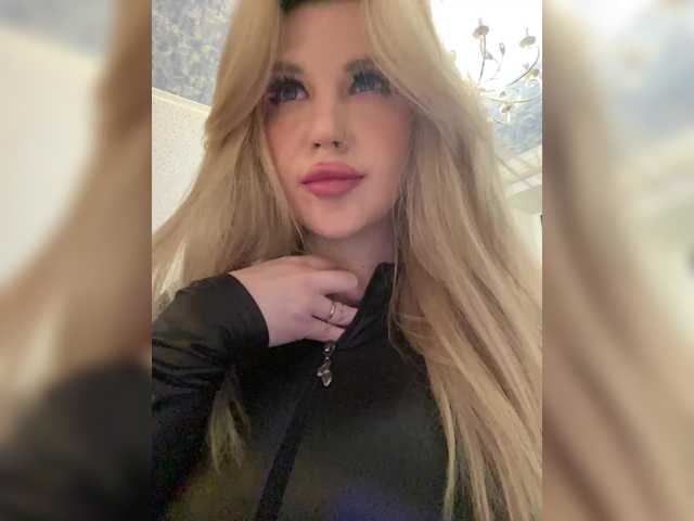 SonaZ live cam on BongaCams