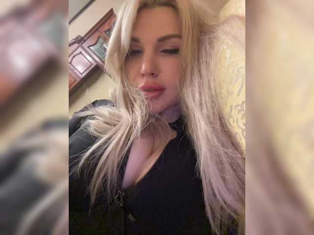 SonaZ live cam on BongaCams