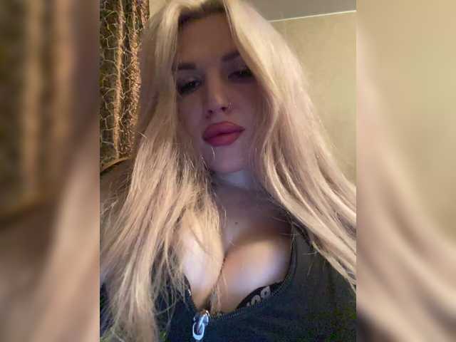 SonaZ live cam on BongaCams