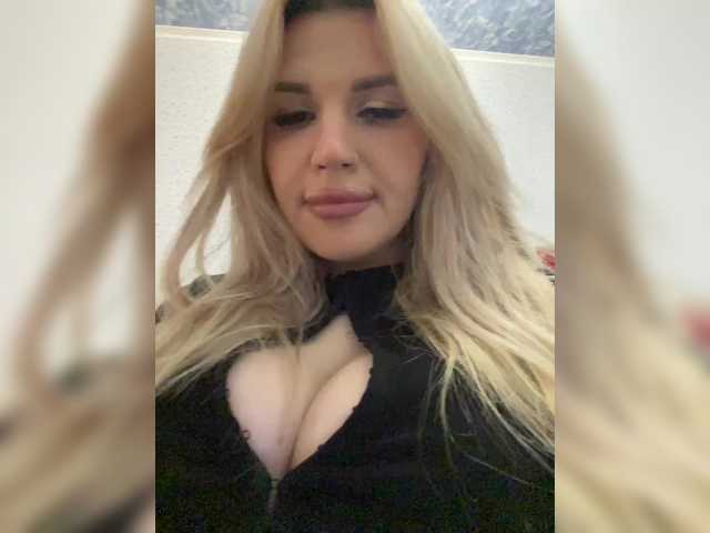 SonaZ live cam on BongaCams