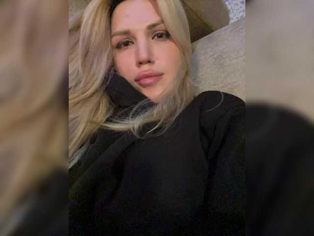 SonaZ live cam on BongaCams