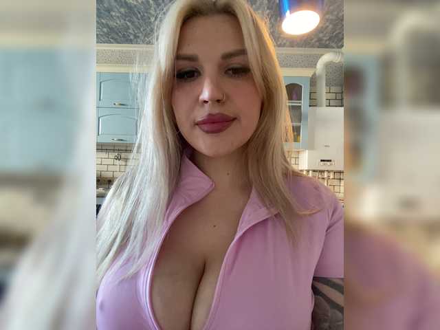 SonaZ live cam on BongaCams