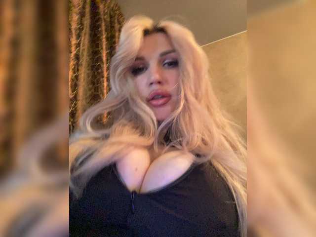 SonaZ live cam on BongaCams