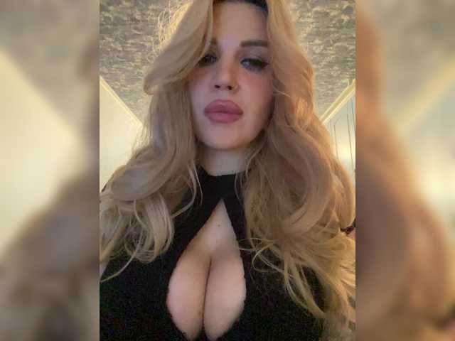 SonaZ live cam on BongaCams
