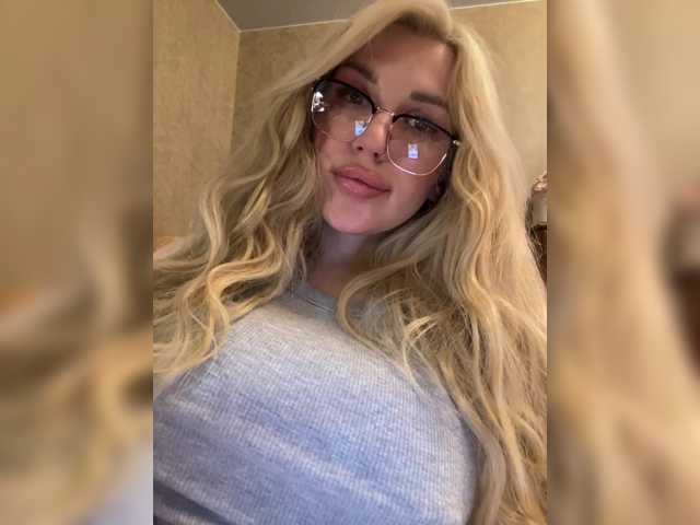 SonaZ live cam on BongaCams