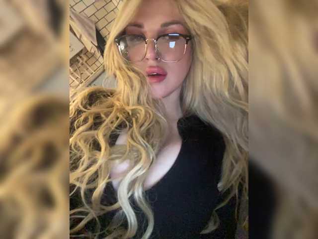 SonaZ live cam on BongaCams