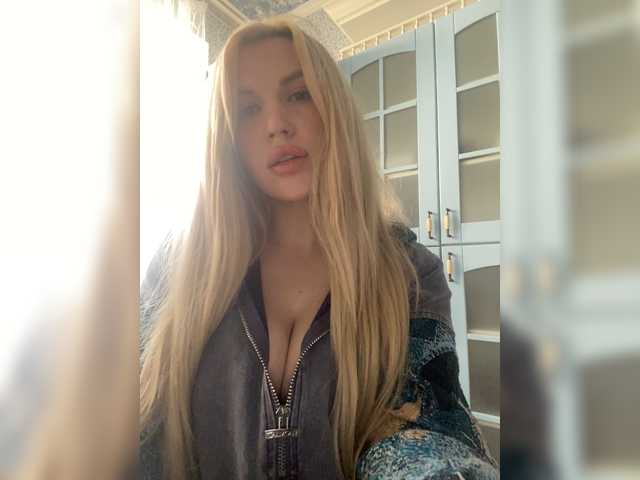 SonaZ live cam on BongaCams