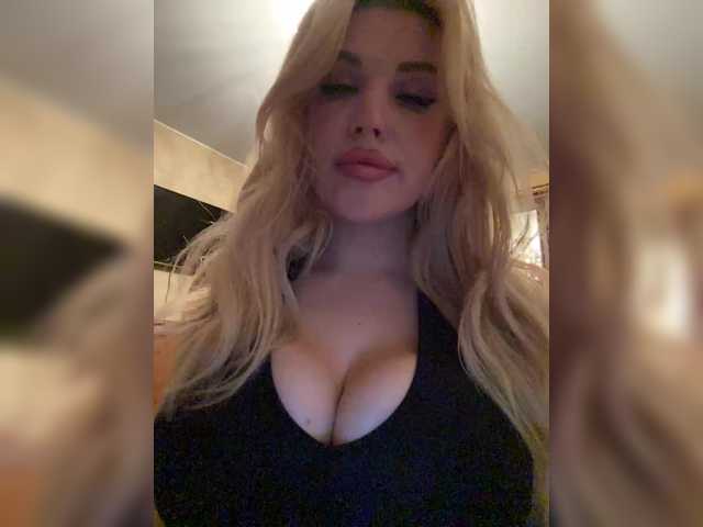 SonaZ live cam on BongaCams