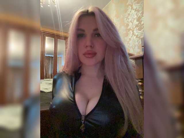 SonaZ live cam on BongaCams